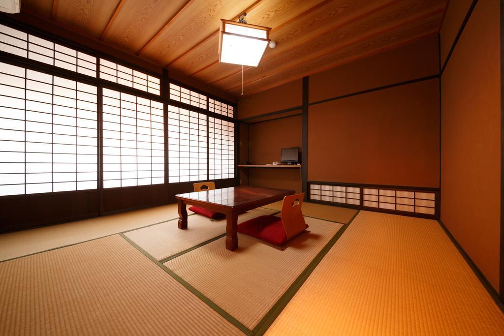 Yufuin Ryokan Tadaima Bagian luar foto