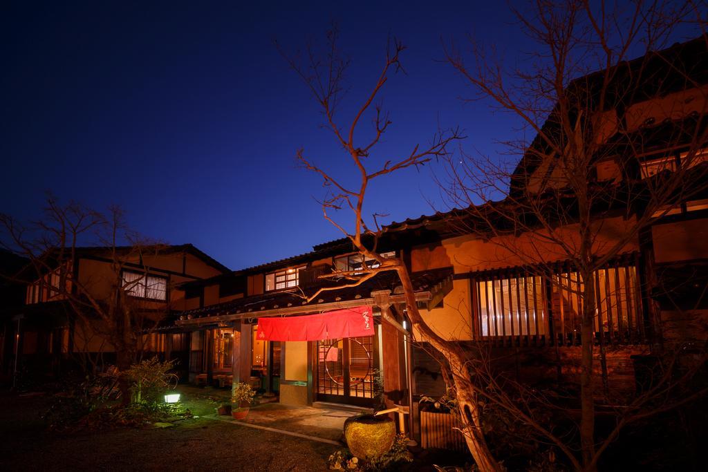 Yufuin Ryokan Tadaima Bagian luar foto