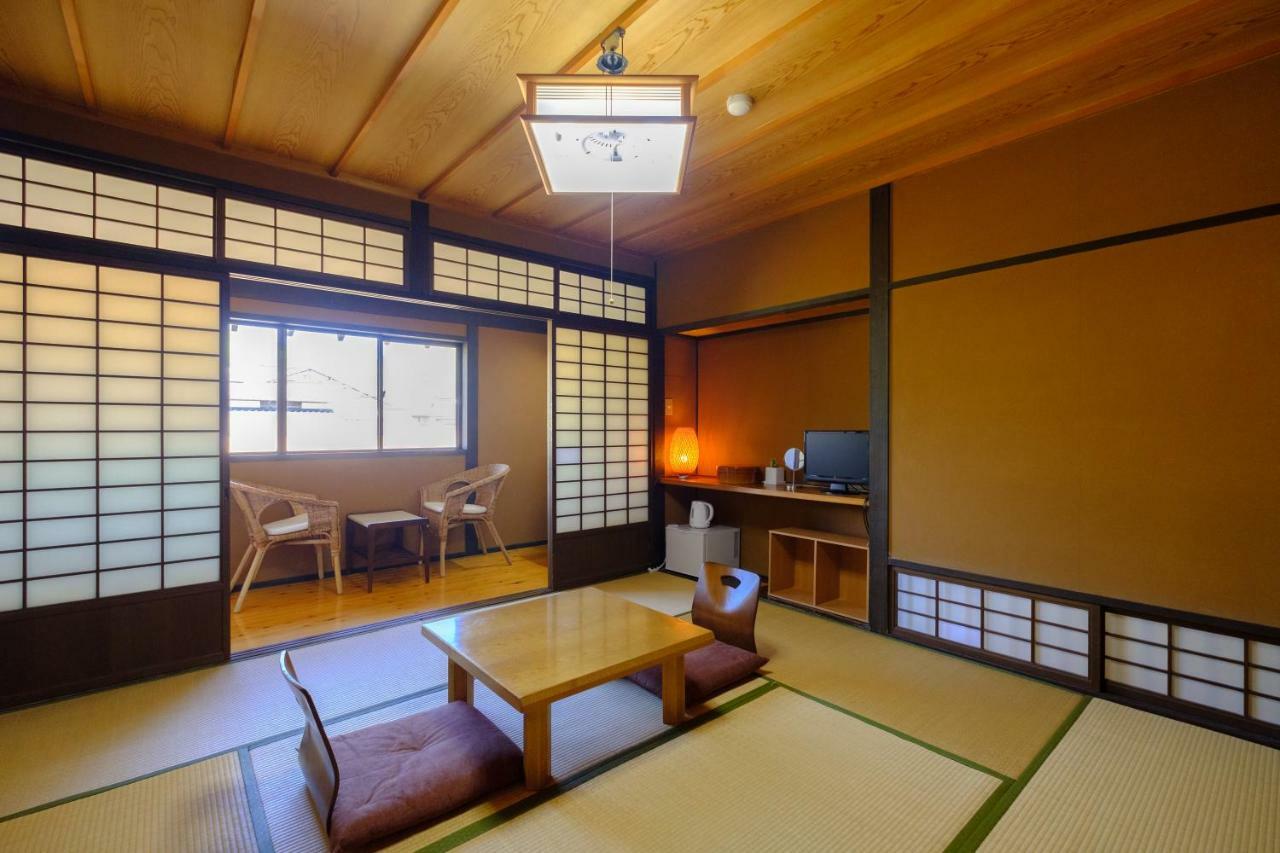 Yufuin Ryokan Tadaima Bagian luar foto